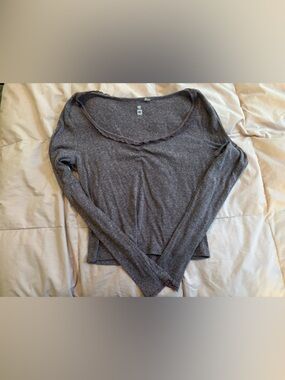 Me To We Vintage 2010s Long Sleeve Top